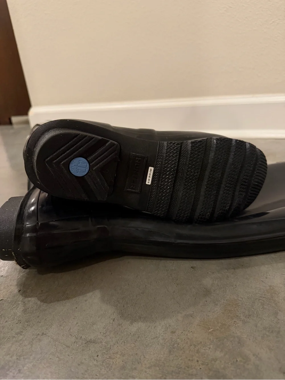 Hunter Black Tall Gloss Rain Boots
